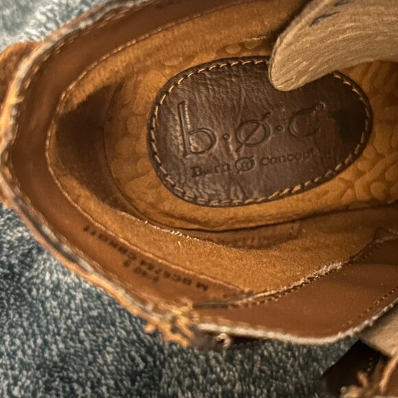Real leather  BOC booties new- medium brow . Size 9 - Picture 4 of 4